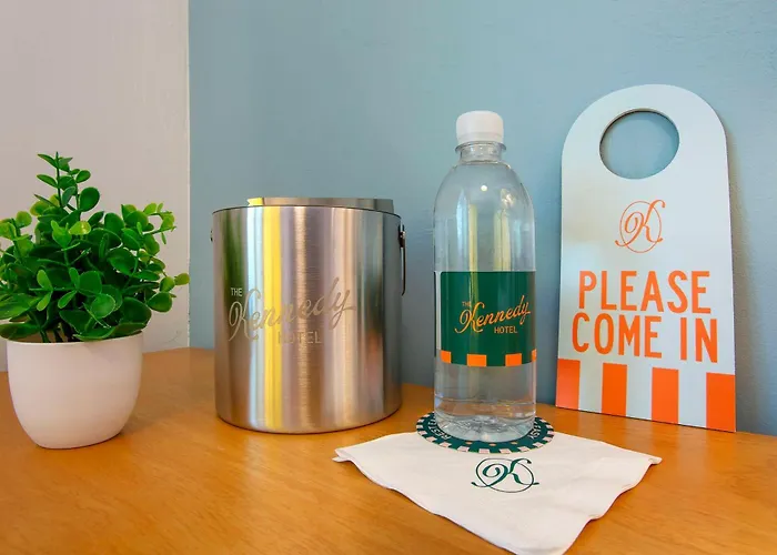The Kennedy Tucson, Surestay Collection By Western