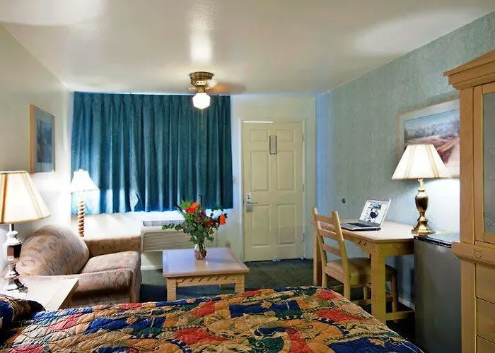The Kennedy Tucson, Surestay Collection By Western Tucson